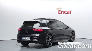 Volkswagen Golf 2.0 GTI 2022 года из Южной Кореи