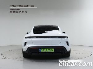 Porsche Taycan Turbo S 2025 года из Южной Кореи