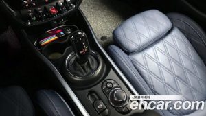 Mini Clubman CLASSIC 2023 года из Южной Кореи