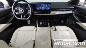BMW 5-Series 520i M Sport 2024 года из Южной Кореи