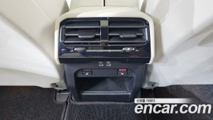 BMW 5-Series 520i M Sport 2024 года из Южной Кореи