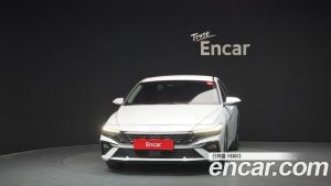 Hyundai AVANTE Modern 2025 года из Южной Кореи