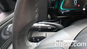 Hyundai AVANTE Modern 2025 года из Южной Кореи