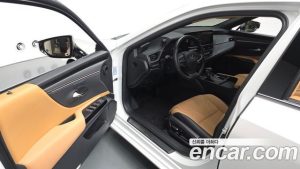 Lexus ES Luxury Plus 2025 года из Южной Кореи