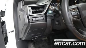 Lexus ES Luxury Plus 2025 года из Южной Кореи