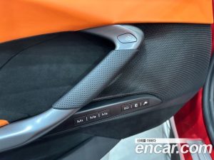 Ferrari 296 3.0 V6 2023 года из Южной Кореи