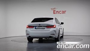 BMW 3-Series 320d 2023 года из Южной Кореи