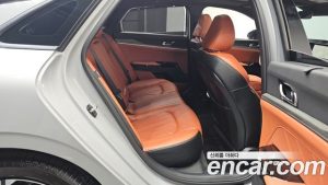Kia K5 1.6 Turbo 2024 года из Южной Кореи