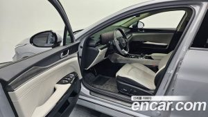 Kia K5 Signature 2024 года из Южной Кореи