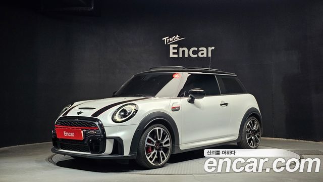 Mini Cooper JCW 2024 года из Кореи