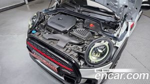 Mini Cooper JCW 2024 года из Южной Кореи