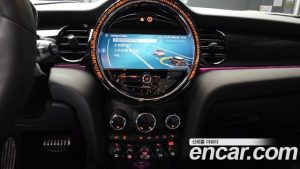 Mini Cooper JCW 2024 года из Южной Кореи