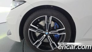 BMW 3-Series 320i M Sport 2024 года из Южной Кореи