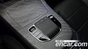 Mercedes-Benz E-Class E350 4MATIC AMG Line 2023 года из Южной Кореи