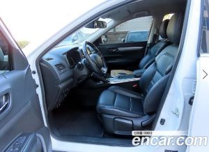 Renault-KoreaSamsung QM6 2.0 GDe LE Signature 2WD 2023 года из Южной Кореи