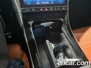 Mercedes-Benz C-Class C300 4MATIC Avantgarde 2023 года из Южной Кореи