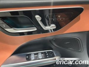 Mercedes-Benz C-Class C300 4MATIC Avantgarde 2023 года из Южной Кореи