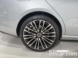 Mercedes-Benz C-Class C300 4MATIC Avantgarde 2023 года из Южной Кореи