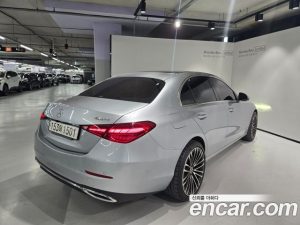 Mercedes-Benz C-Class C300 4MATIC Avantgarde 2023 года из Южной Кореи
