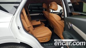 Genesis GV80 2.5T Бензин AWD 2024 года из Южной Кореи