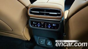 Genesis GV80 2.5T Бензин AWD 2024 года из Южной Кореи
