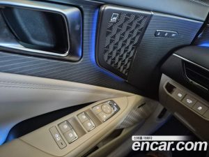 Kia K8 2.5 Бензин 2WD 2025 года из Южной Кореи