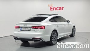 Audi A5 40 TFSI 4WD Premium Sportback 2023 года из Южной Кореи