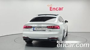 Audi A5 40 TFSI 4WD Premium Sportback 2023 года из Южной Кореи