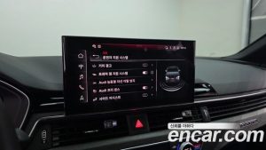 Audi A5 40 TFSI 4WD Premium Sportback 2023 года из Южной Кореи