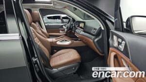 Mercedes-Benz GLE-Class GLE450 4MATIC 2025 года из Южной Кореи