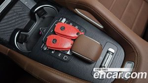 Mercedes-Benz GLE-Class GLE450 4MATIC 2025 года из Южной Кореи