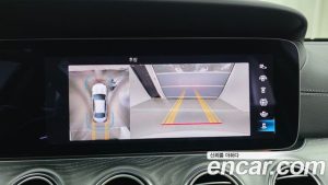 Mercedes-Benz E-Class E350 4MATIC AMG Line 2023 года из Южной Кореи