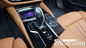 BMW 5-Series 520i Luxury 2023 года из Южной Кореи