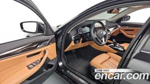BMW 5-Series 520i Luxury 2023 года из Южной Кореи