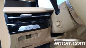 Genesis G80 Бензин 3.5 Turbo AWD 2025 года из Южной Кореи