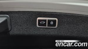 Genesis G80 Бензин 3.5 Turbo AWD 2025 года из Южной Кореи
