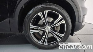Volvo XC40 B4 Inscription 2022 года из Южной Кореи