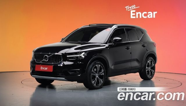 Volvo XC40 B4 Inscription 2022 года из Кореи