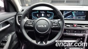 Kia Seltos Бензин 1.6 Turbo 2WD 2025 года из Южной Кореи