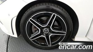 Mercedes-Benz CLA-Class CLA250 4MATIC 2023 года из Южной Кореи