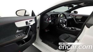 Mercedes-Benz CLA-Class CLA250 4MATIC 2023 года из Южной Кореи