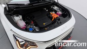 Kia Niro Signature 2025 года из Южной Кореи