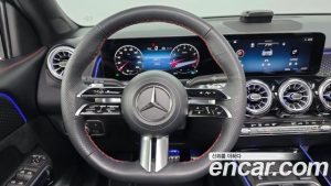 Mercedes-Benz GLB-Class GLB250 4MATIC 2024 года из Южной Кореи