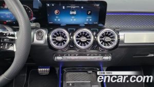 Mercedes-Benz GLB-Class GLB250 4MATIC 2024 года из Южной Кореи