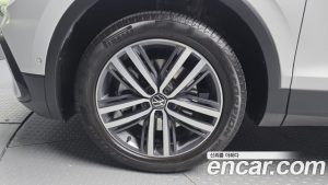 Volkswagen Tiguan 2.0 TSI Prestige 2023 года из Южной Кореи