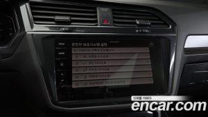 Volkswagen Tiguan 2.0 TSI Prestige 2023 года из Южной Кореи