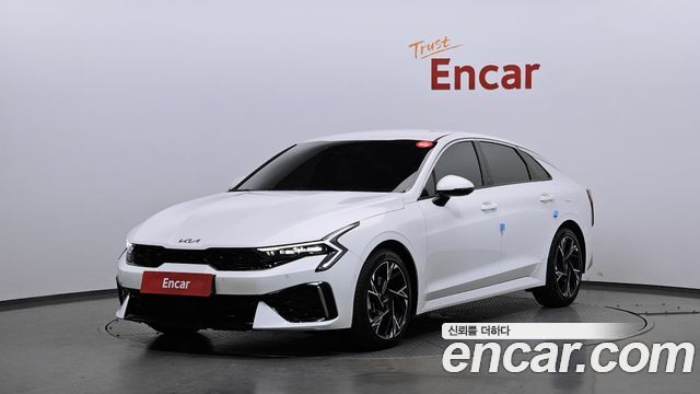 Kia K5 1.6 Turbo 2025 года из Кореи