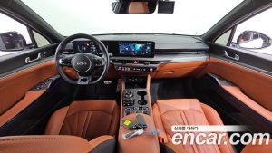 Kia K5 1.6 Turbo 2025 года из Южной Кореи