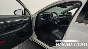 Hyundai Sonata 2.0 2024 года из Южной Кореи