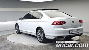 Volkswagen Passat 2.0 TDI 4 Prestige 2022 года из Южной Кореи